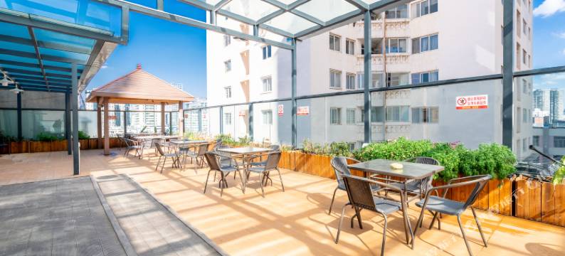 昆明蓝湾公寓(东风广场地铁站)图片