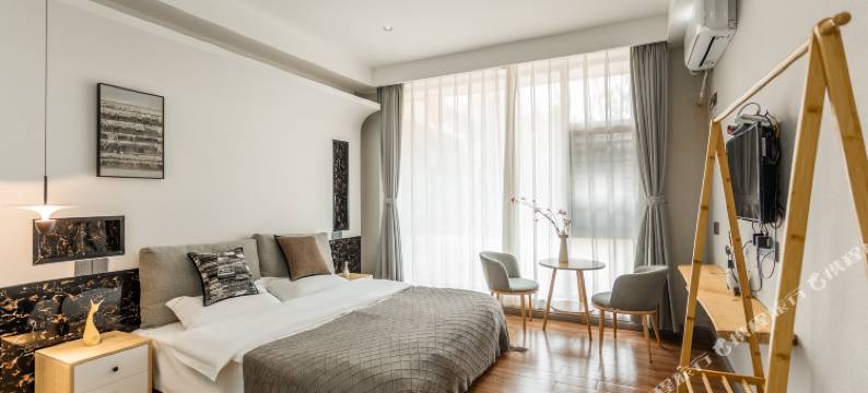 峨眉山零公里零点客栈图片