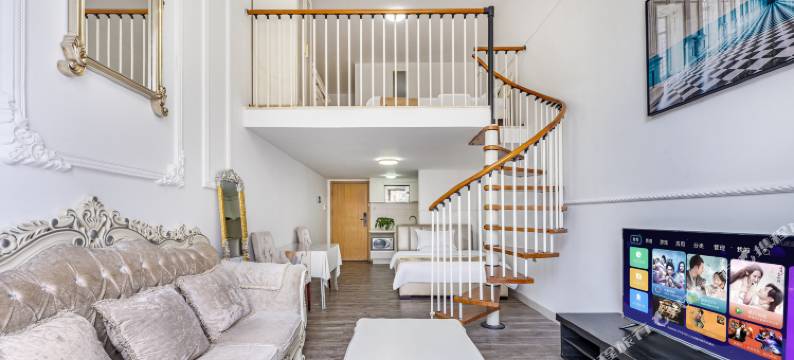 品晶公寓(珠江新城地铁站美领签证处店)图片