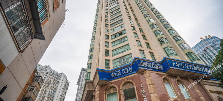 朴舍·敖麓民宿(东风广场地铁站昆明老街店)图片