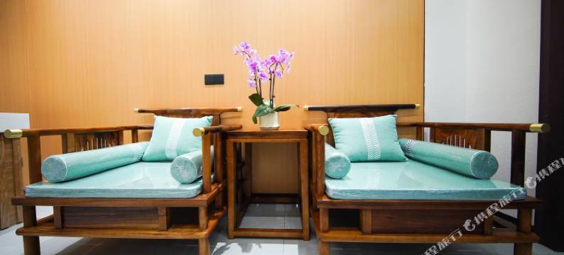 荔波柒间·江景民宿图片