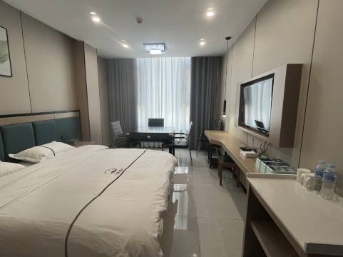 山屿酒店(宾川汽车客运站店)