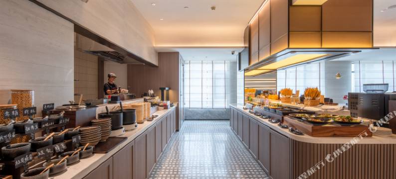 广州白云广花一路亚朵酒店图片