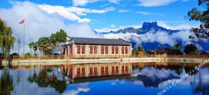 山野人家民宿(老姆登村店)图片