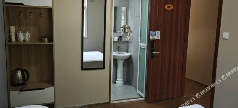 茗苑酒店公寓(仙鹤门地铁站店)图片