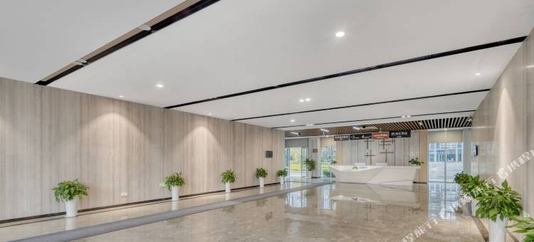 上饶云岸酒店(上饶高铁站店)图片