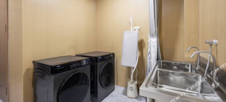 云栖智影酒店(赛罕塔拉城中草原店)图片