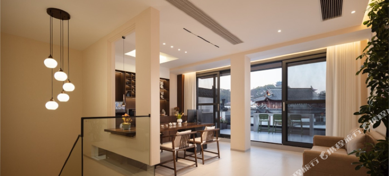 花筑·初弦民宿(婺源弦高古城店 )图片