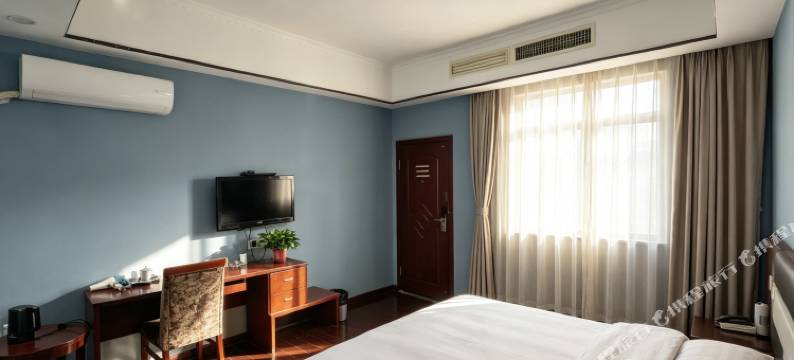 OYO岳阳弘一宾馆图片