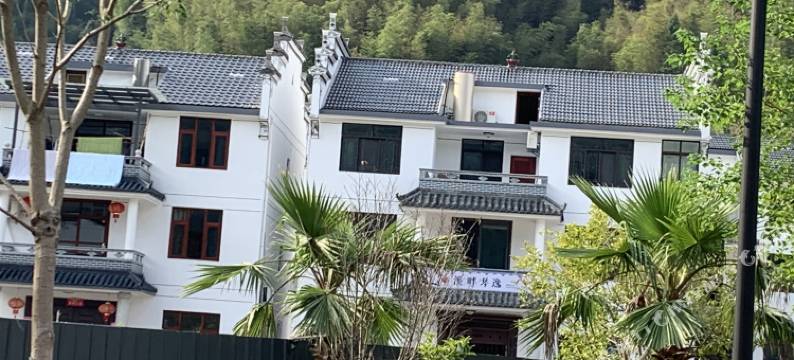 开化溪畔琴逸农家乐图片