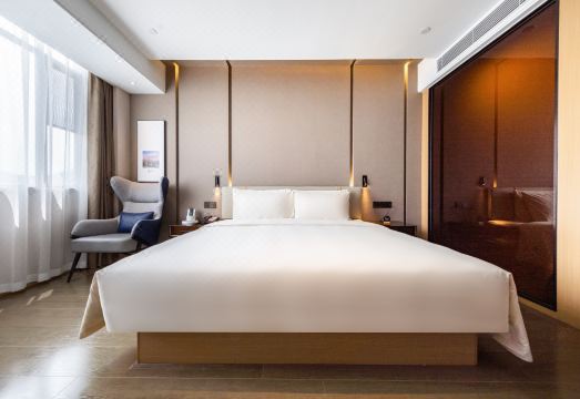 Guangzhou Baiyun New Town Jiangxia subway station Atour Hotel Hotel Overview