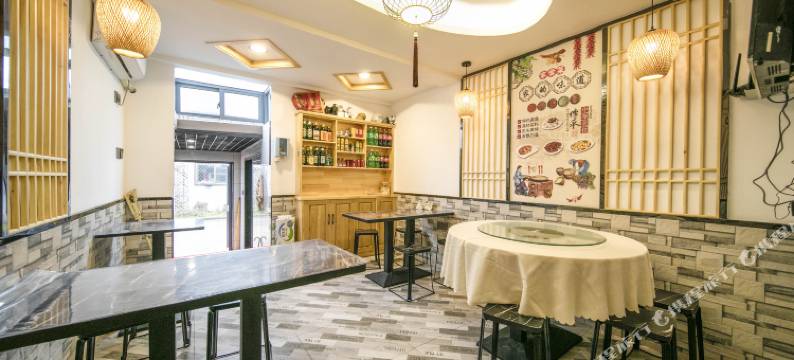 莲花居民宿(普陀山码头店)图片