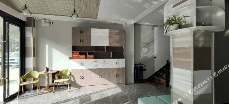 青木川旱船屋时尚酒店图片