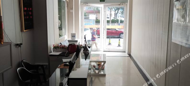 尊客居商务酒店(青岛小麦岛公园青岛大学店)图片