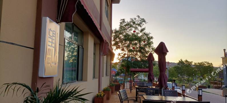 七彩丹霞望山小筑酒店图片