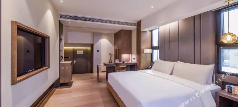 宽融全套房酒店(重庆大坪时代天街D馆店)图片