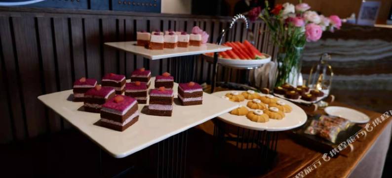 宽融全套房酒店(重庆冉家坝源著天街店)图片