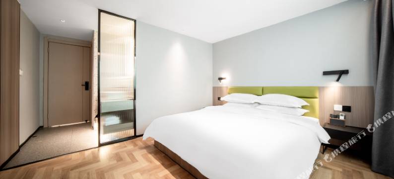 南国妃思酒店(贵阳亨特甲秀楼店)图片