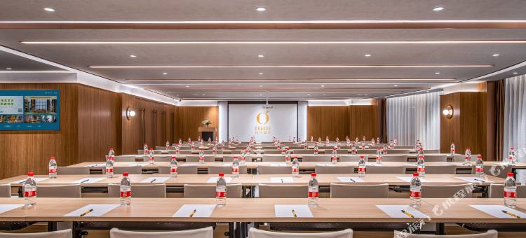 桔子酒店(贵阳大十字民生路好吃街店)图片