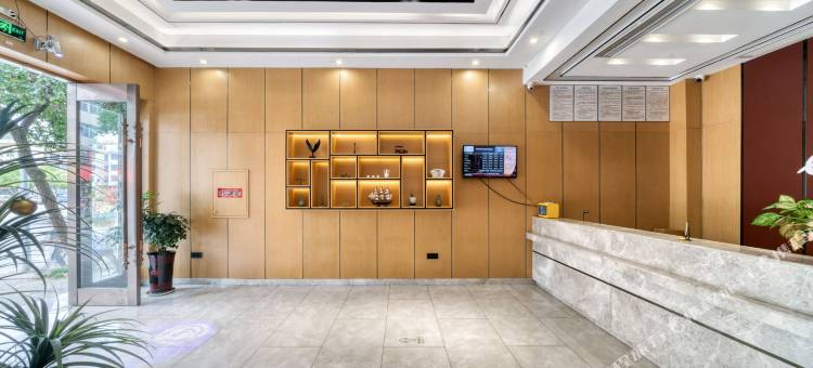 维罗纳精品酒店(龙湾海城工业区店)图片