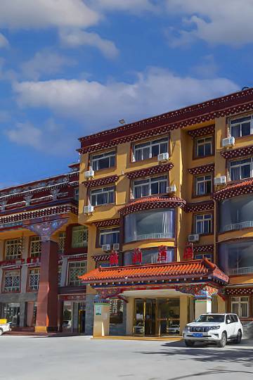 鹏润酒店(巴塘县政府店)图片