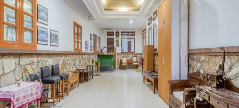 红门酒店普拉斯@普里特拉泰冷布央安(RedDooorz Plus at Puri Teratai Lempuyangan)图片