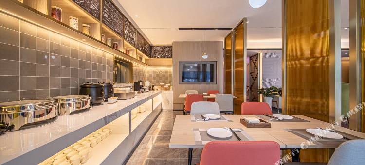 柏曼酒店(遵义新蒲林达美食城店)图片