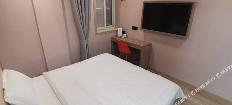 易佰酒店(古城地铁站店)图片