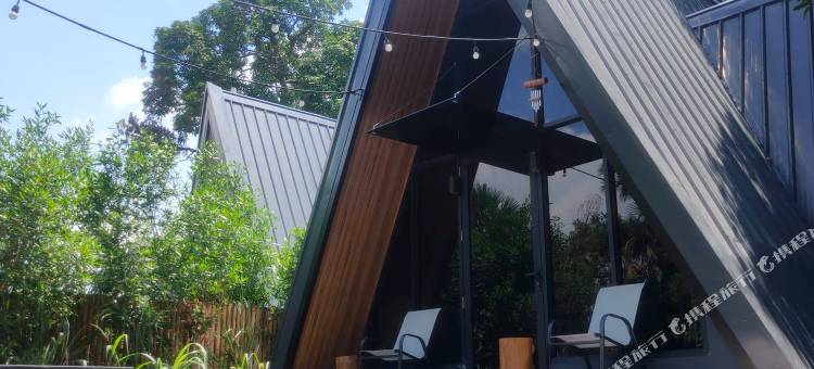 My Cabin by One Selah图片