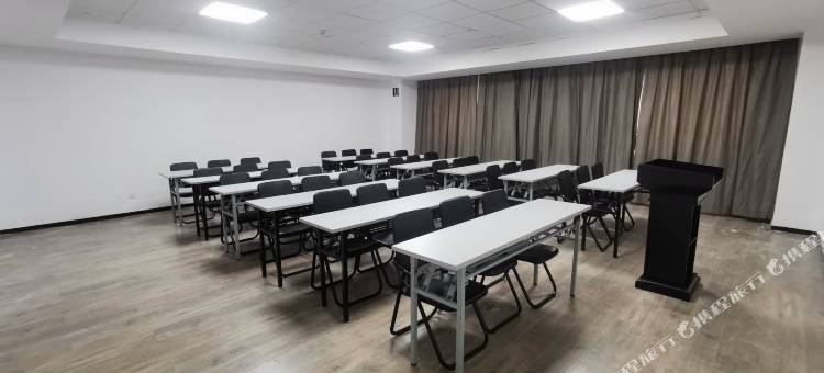 乔治莫兰迪酒店(枣庄台儿庄古城店)图片