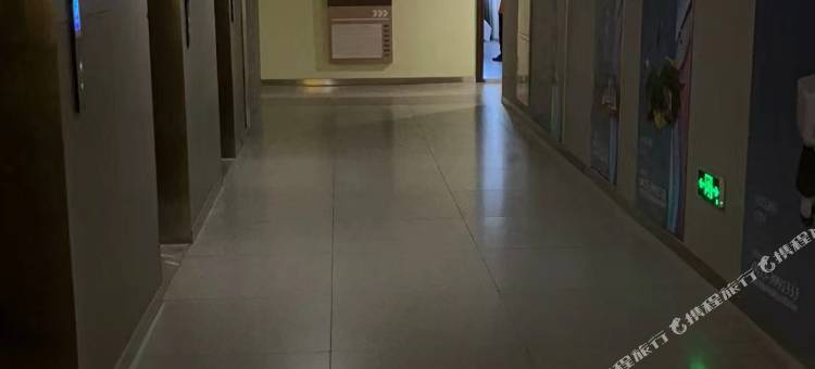丹东雅馨影院主题公寓图片