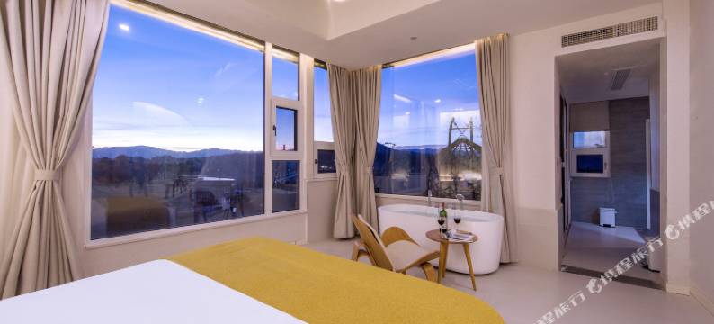 腾冲云庭花阶咖啡主题客栈图片