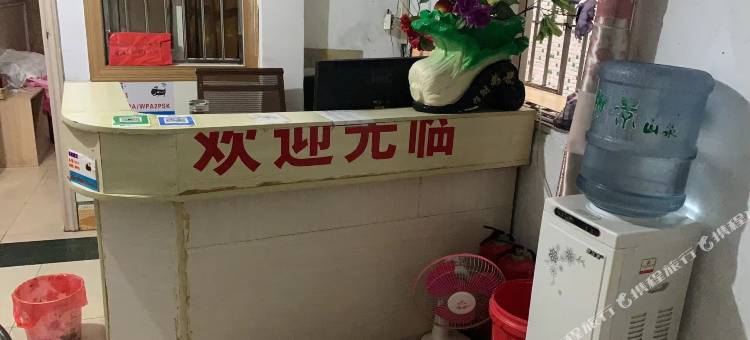 广州富海住宿(广州白云火车站店)图片