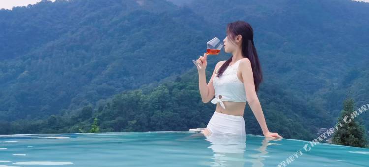 青城山·仟与仟寻私汤民宿(青城后山景区店)图片