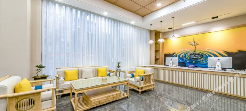华亿水韵酒店(怡和春熙步行街万达店)图片