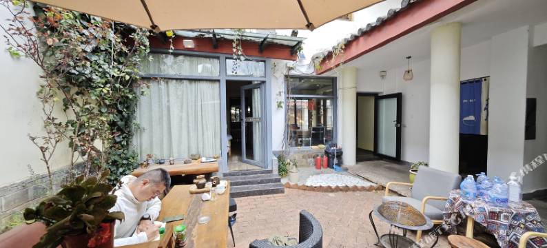 丽江束河美好夏天客栈图片