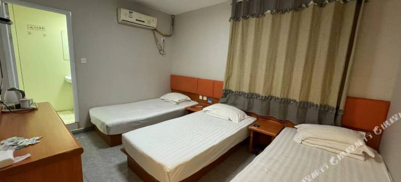 优丁轻居酒店(济南泉城广场店)图片