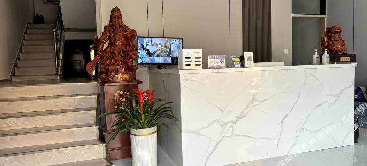 七栖酒店(陇南高铁站第一人民医院店)图片