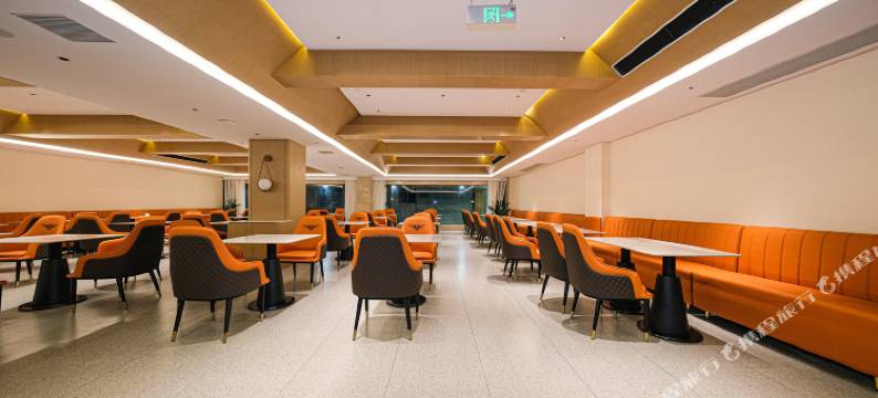 PK电竞酒店(泉州晋江国际机场阳光广场店)图片