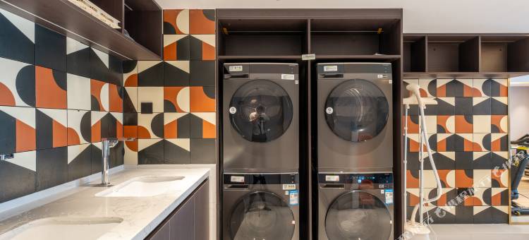 白玉兰酒店(恩施火车站机场店)图片