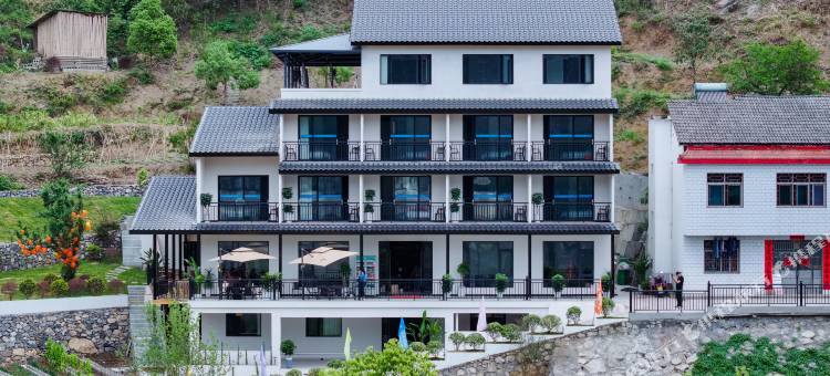 长阳呦呦鹿鸣民宿图片