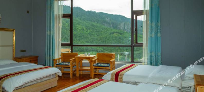 扎尕那山水云居藏家民宿图片