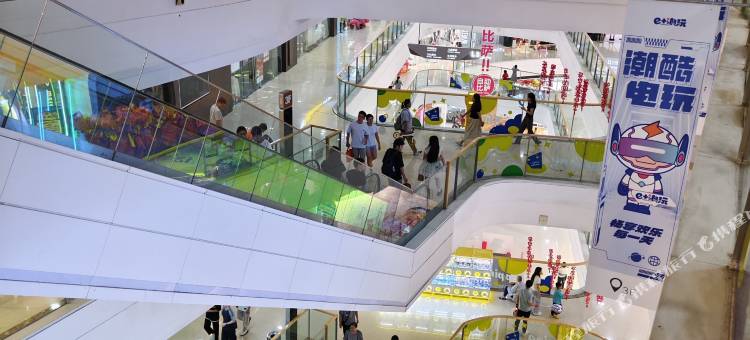 扬州悦享电竞公寓(万达广场店)图片