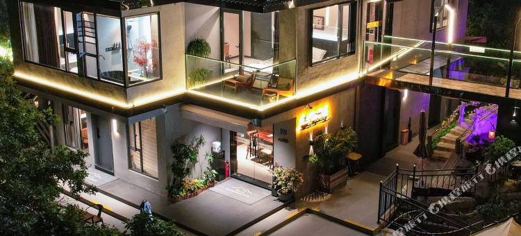 泉州·半隐山也·MIST VALLEY度假美宿(西湖公园清源山景区店)图片
