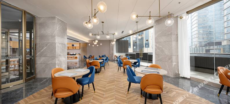 凯里亚德酒店(重庆解放碑中心洪崖洞店)图片