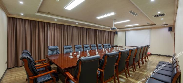 世纪东方大酒店(登封少林大道店)图片