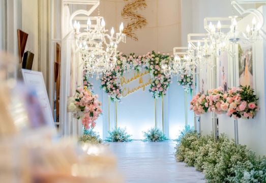 J Park HotelHotel Overview