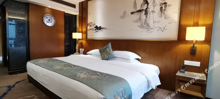 延年荟景酒店(岳麓区观沙岭地铁站店)图片