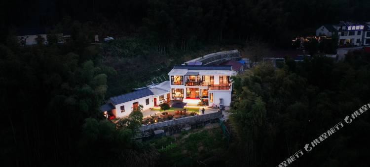 九华山闲居小院图片