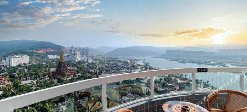 西双版纳景洪景悦澜庭酒店(告庄星光夜市店)图片